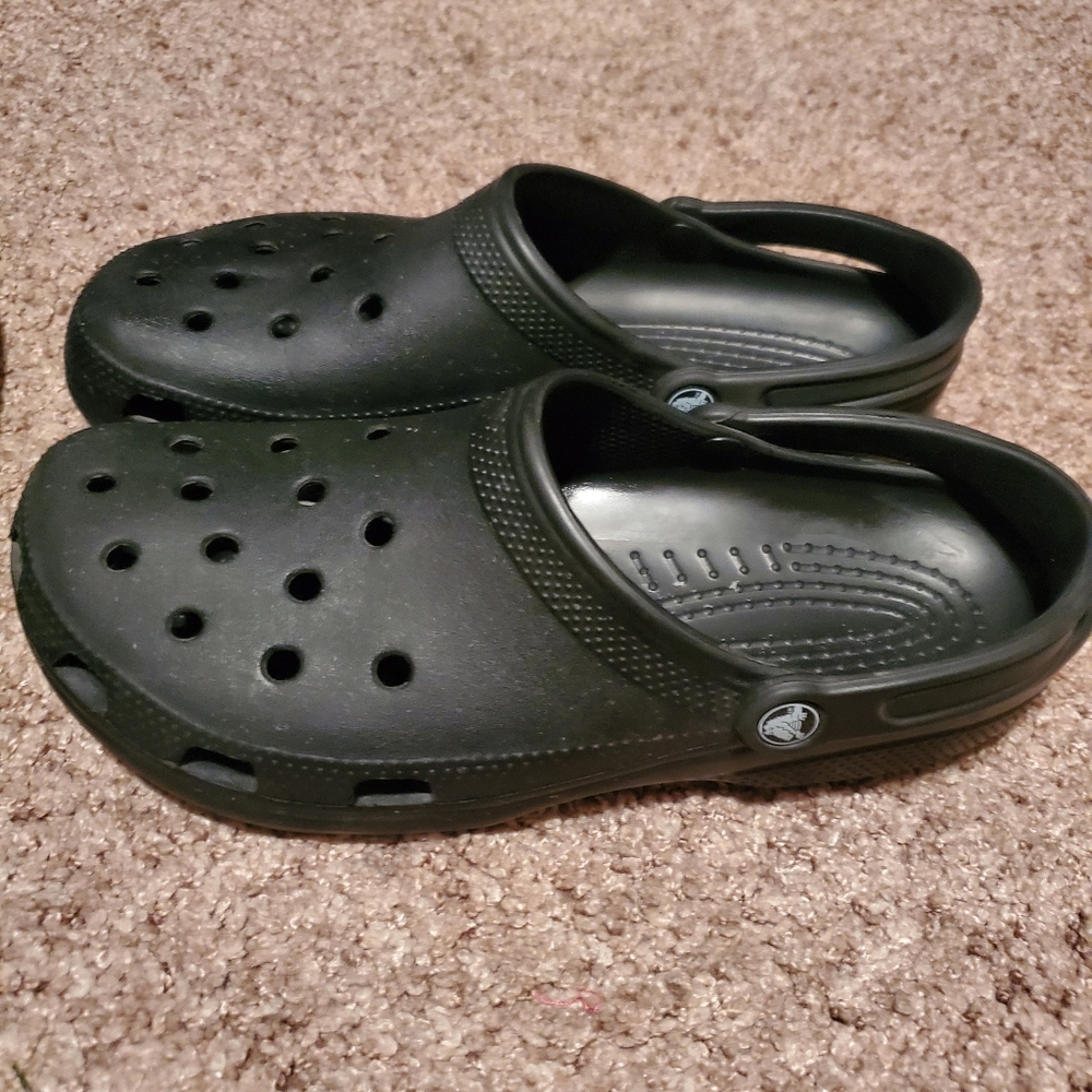 Crocs
